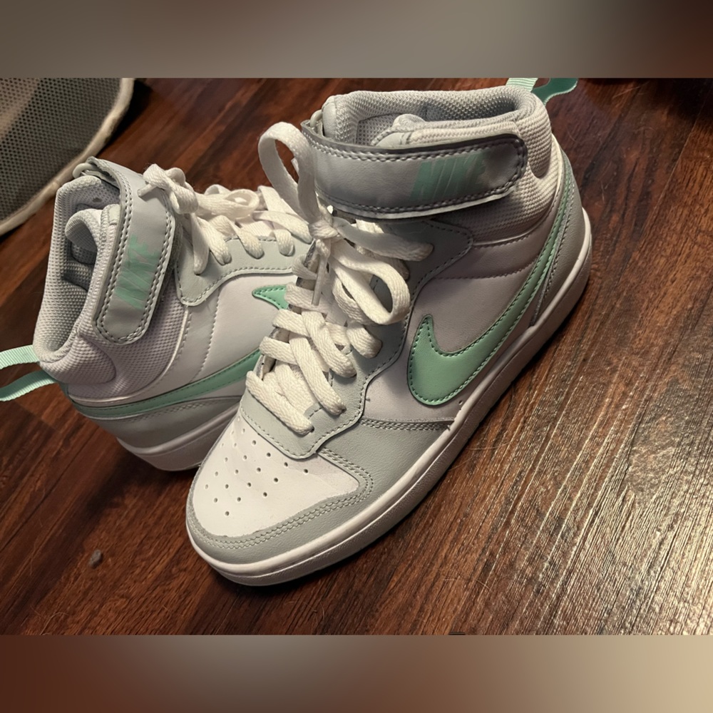Nike shoes